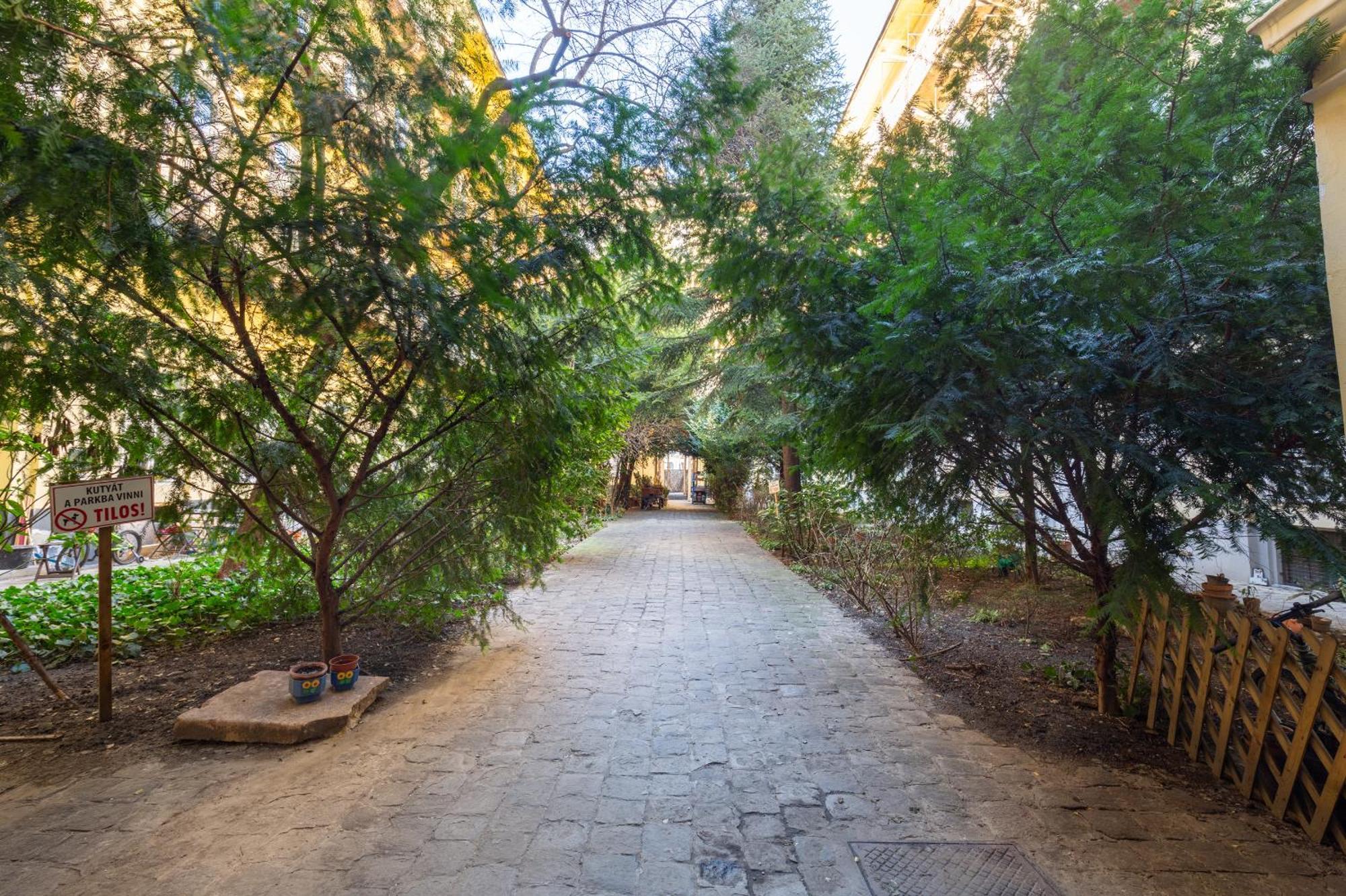 K28 Kiraly Apartment *